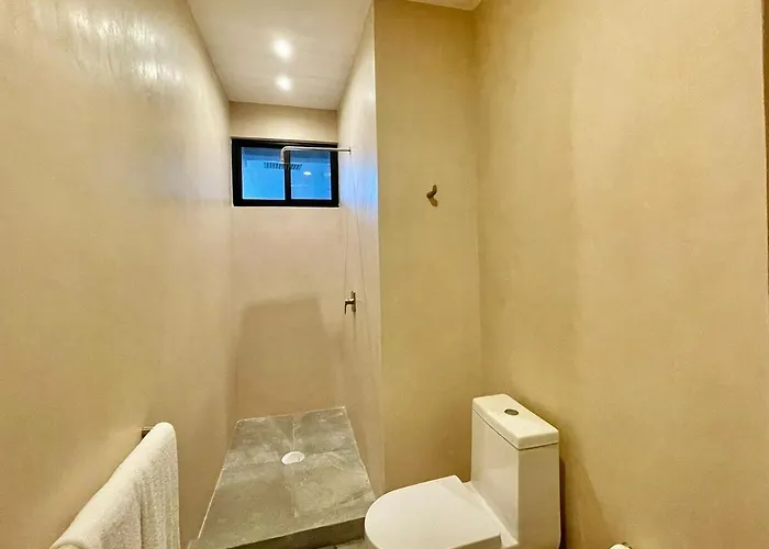La Veleta, Pet Friendly Studio,laundry ,wifi 250mb,alberca Apartment Tulum