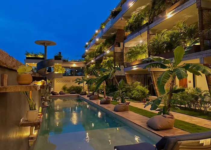 Apartment La Veleta, Pet Friendly Studio,laundry ,wifi 250mb,alberca Tulum